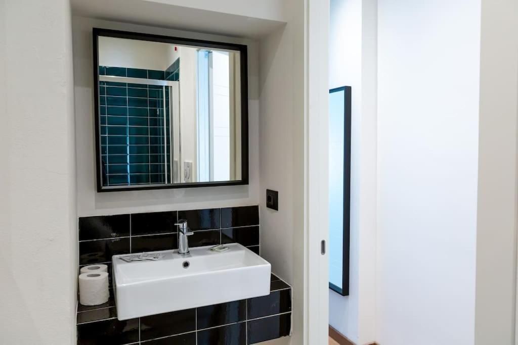 Ponte Vecchio Suite - Centro Storico Florence Exterior photo
